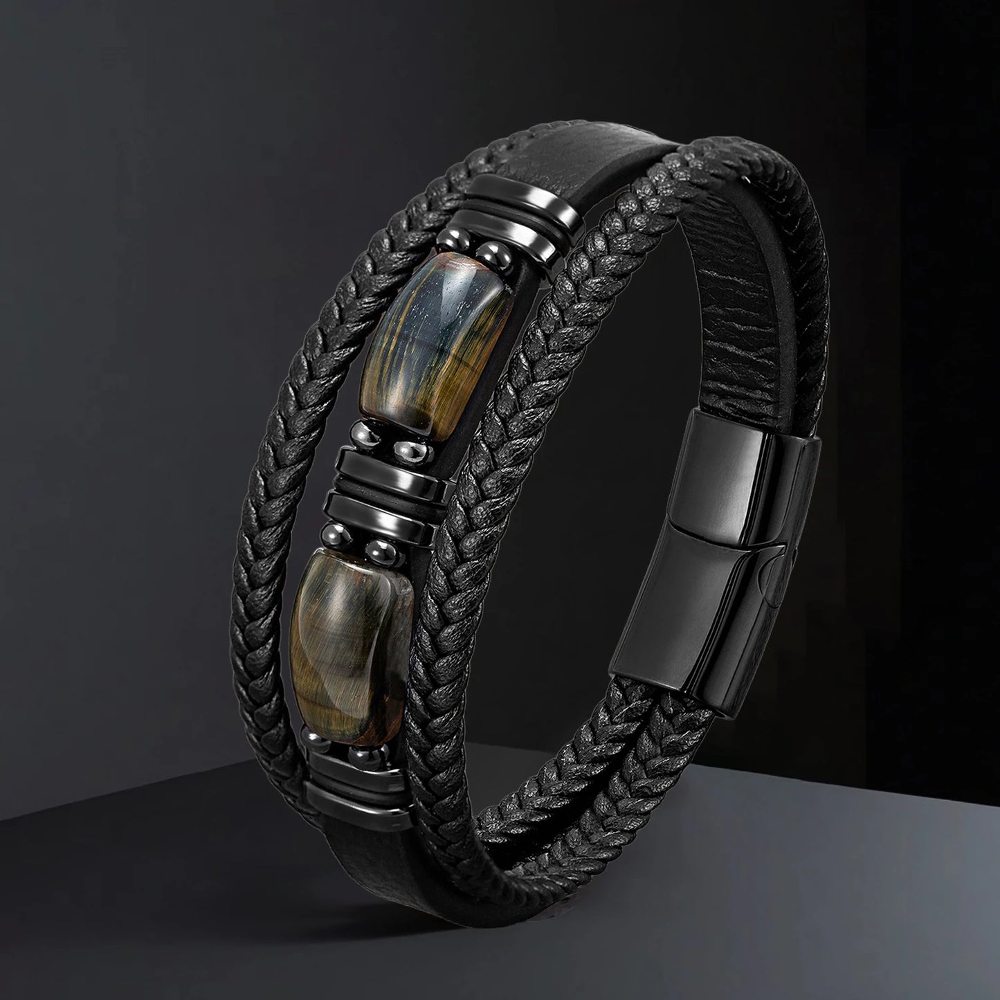 LEATHER BRACELET WITH NATURAL STONE
